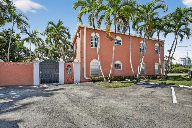 Foto del edificio - 1405 Miami Rd