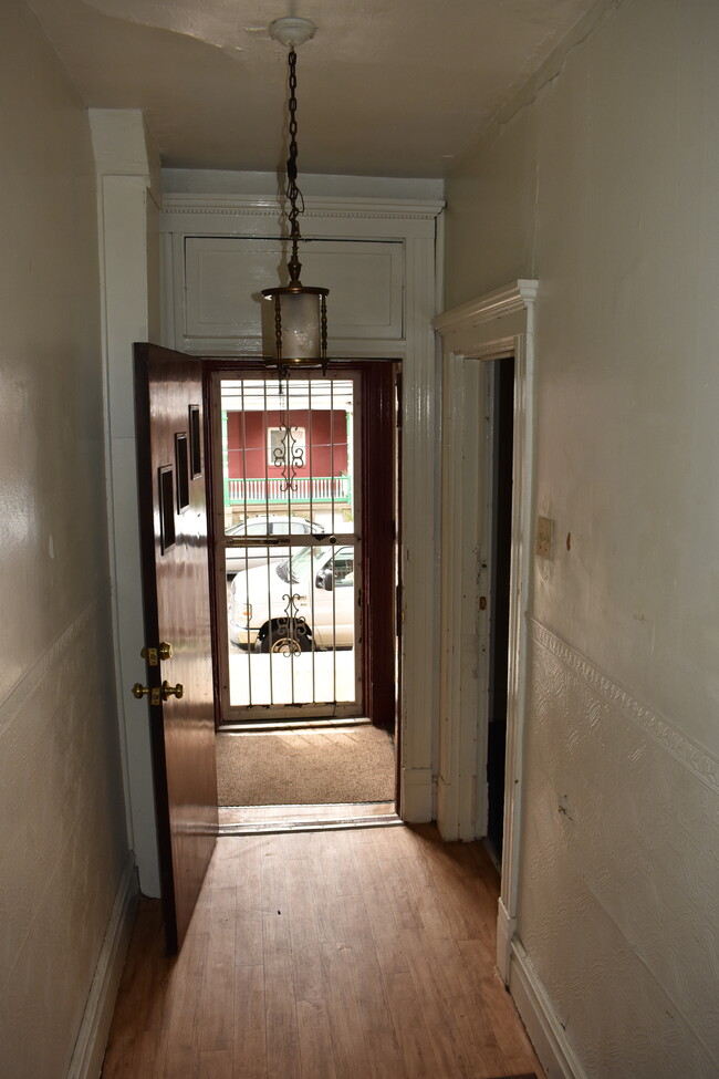 Entry door - 32 Welsford St