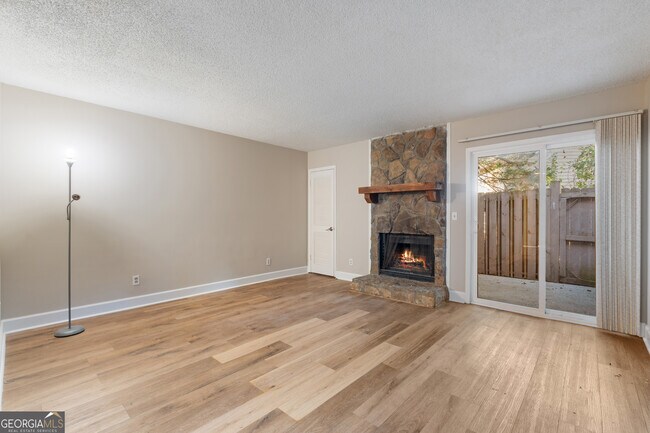 Foto del edificio - 469 Granite Ridge Pl