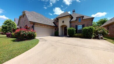 Building Photo - 5341 Barberry Ln