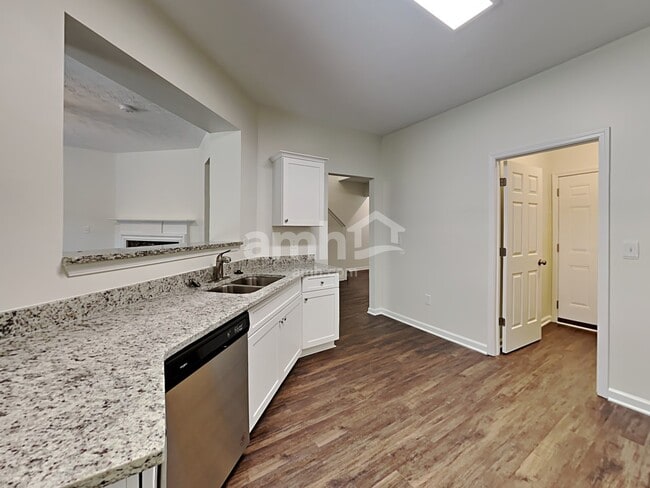 Foto del edificio - 4294 Windale Dr NW