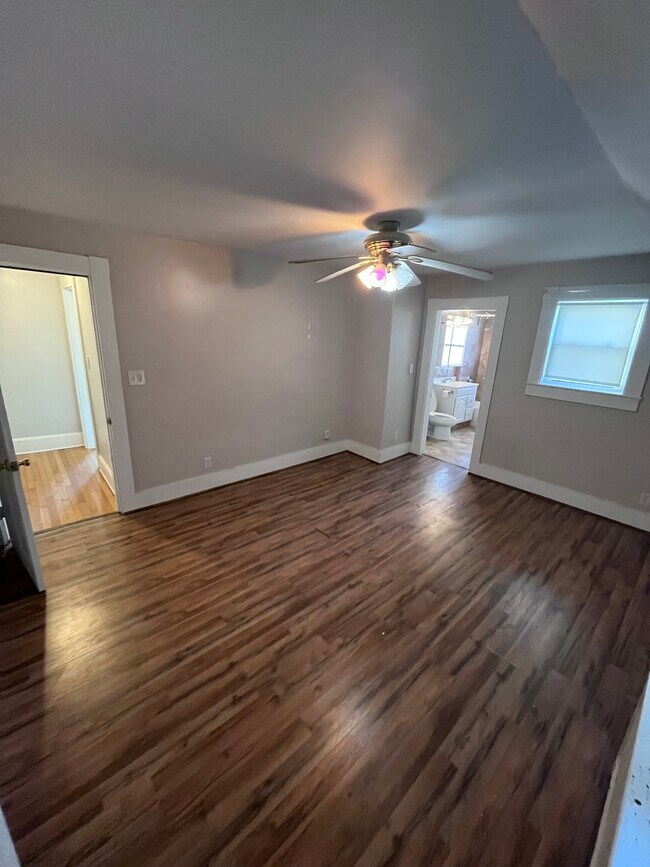 Foto del edificio - 6 Mousam Ct