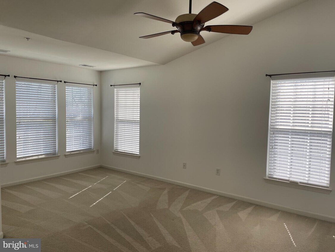 2311 Forest Ridge Terrace, Chesapeake Beach, MD 20732 Townhouse for