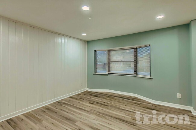 Building Photo - 8697 92nd St