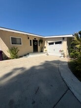 Building Photo - 6207 E Carita St