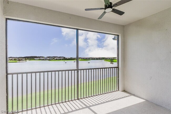 Foto del edificio - 5583 Double Eagle Cir