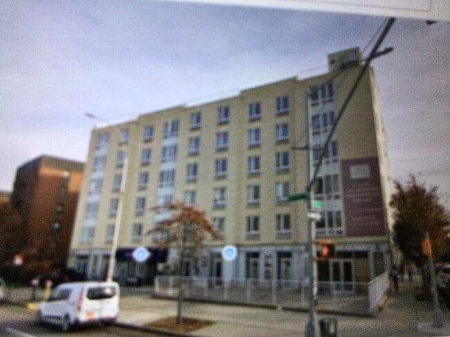 Fairly new building - 11202 Northern Blvd