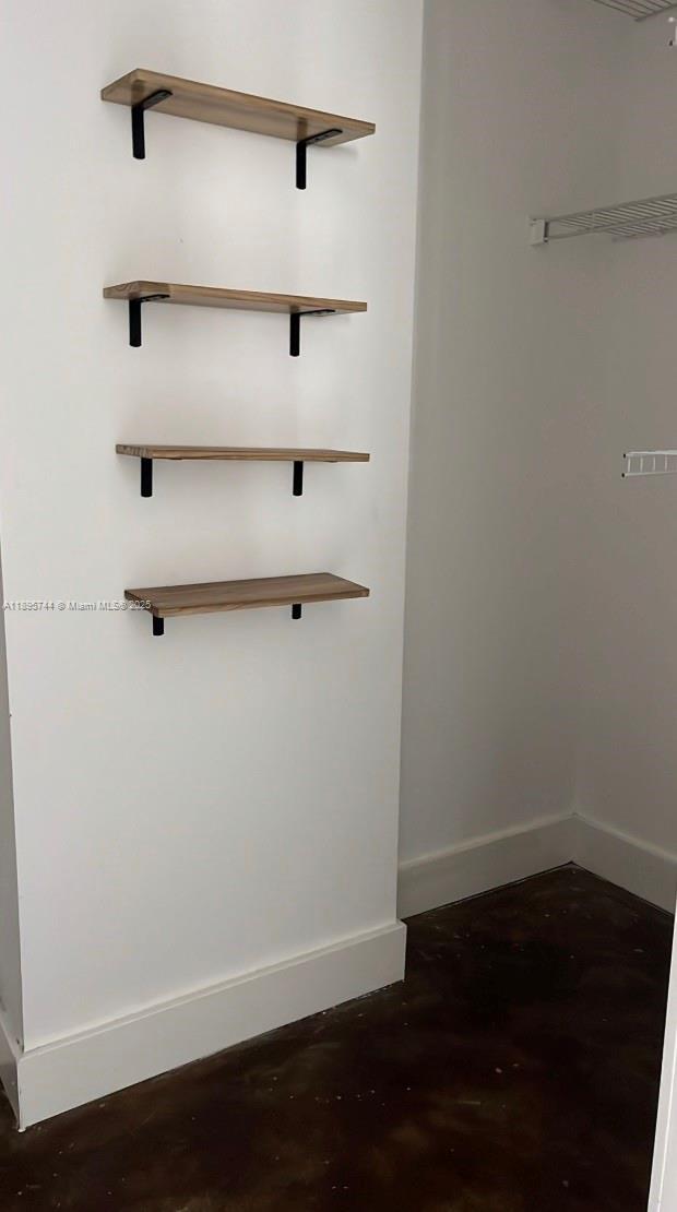 Building Photo - $1,995MONTHLY;1791 NE MIAMI GARDENS DR #E2...