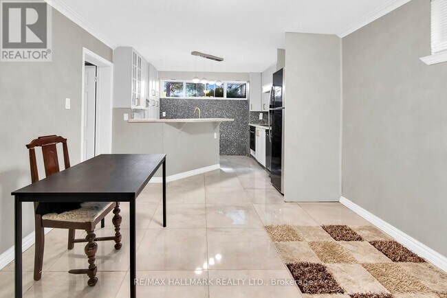 Building Photo - 20 Essex St