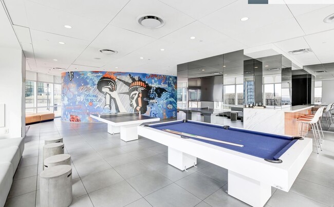 Foto del edificio - 77 Hudson St
