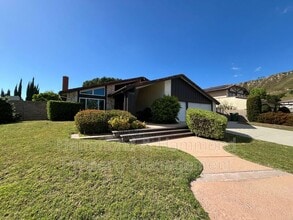 Building Photo - 11735 La Tierra Ct