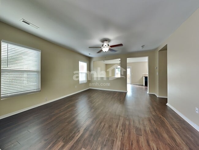 Building Photo - 8859 Arbor Glen Dr