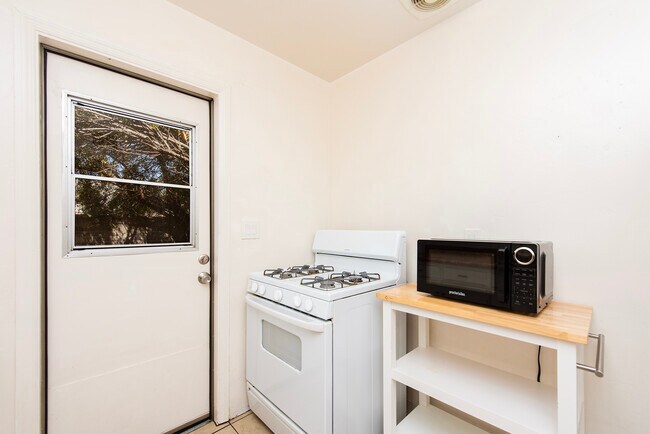Stove, fridge, microwave included - 2404 E Copper St