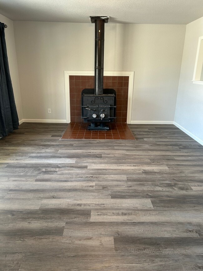 Photo - 313 Steven Dr House