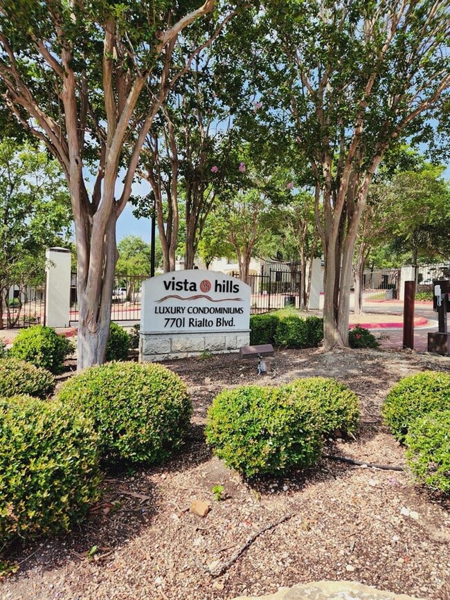 Building Photo - 7701 Rialto Blvd