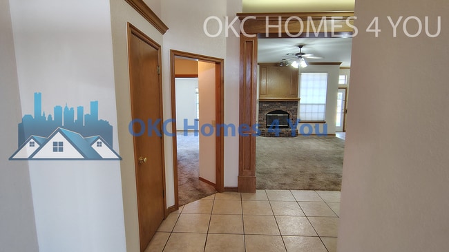 Photo - Beautiful 3 Bed + Office Home in Yukon off...