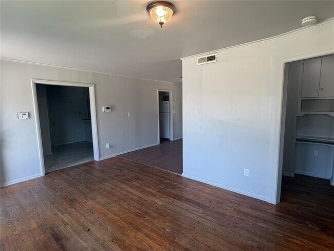 Foto del edificio - 3929 NW 32nd St