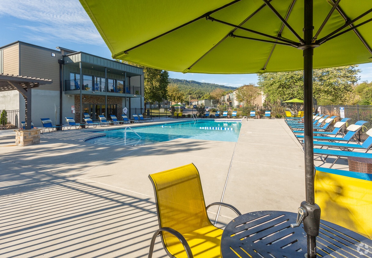 Radius Mountain Creek Apartments Chattanooga, TN