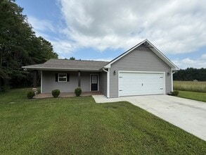 Building Photo - 845 Alley Dr