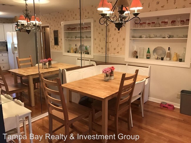 Foto del edificio - 3 br, 2 bath House - 5401 E 98th Avenue