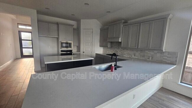 Building Photo - 145 Cyrus Milton Dr