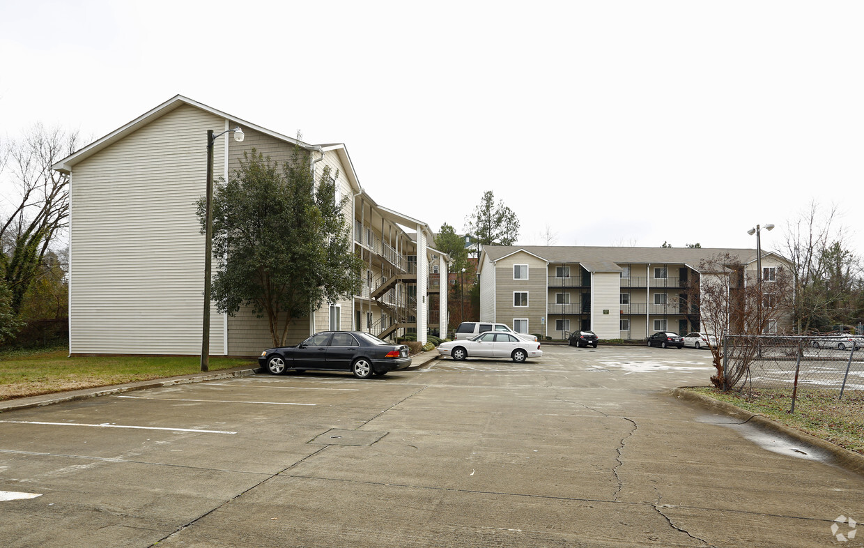 Foto del edificio - Underwood Square Apartments