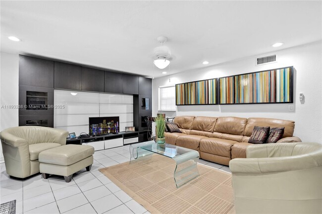 Building Photo - 8909 SW 108th St