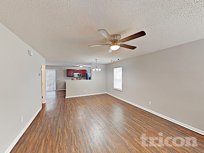 Foto del edificio - 1964 Lake Carolina Dr