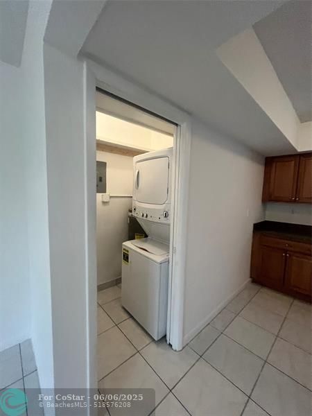 Foto del edificio - 222 NE 23rd Ave