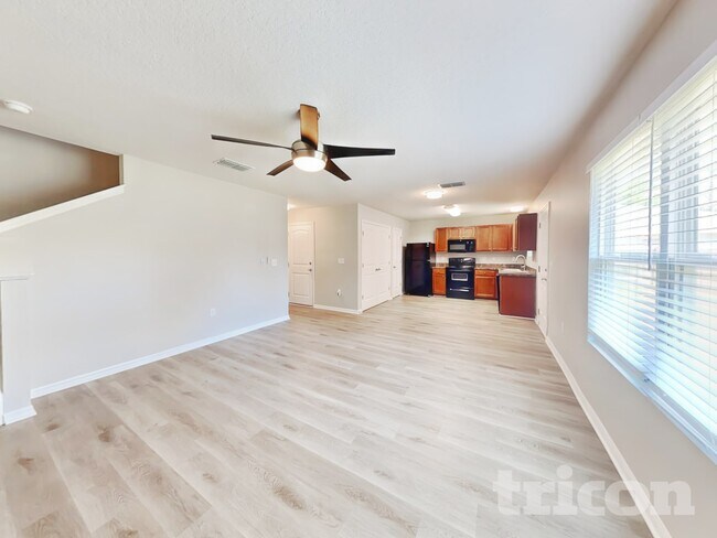 Building Photo - 19 Rosecroft Ln