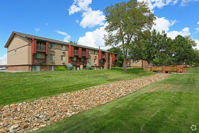 Building Photo - Sedona Ridge