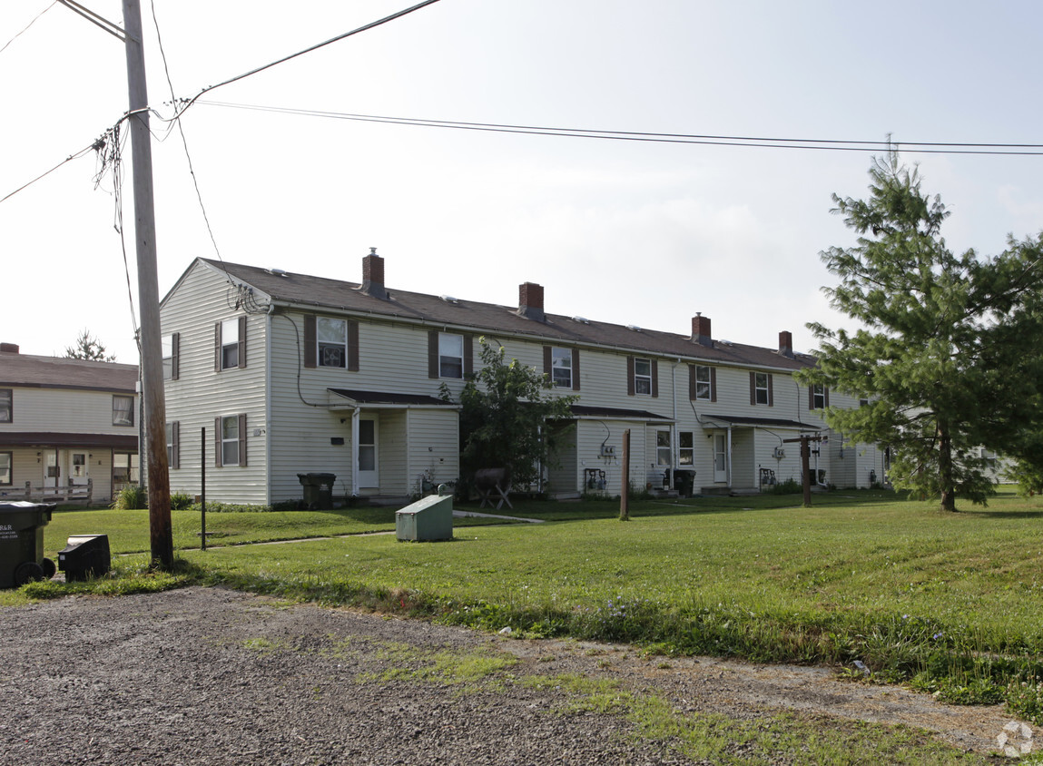 Foto principal - 9584 Green Meadow Rd
