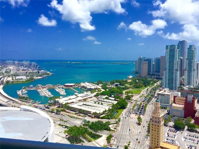 Foto del edificio - 888 Biscayne Blvd