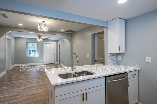 Foto del edificio - 2227 Telhurst St SW