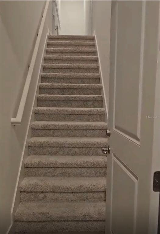 Building Photo - 14978 Lebeau Lp