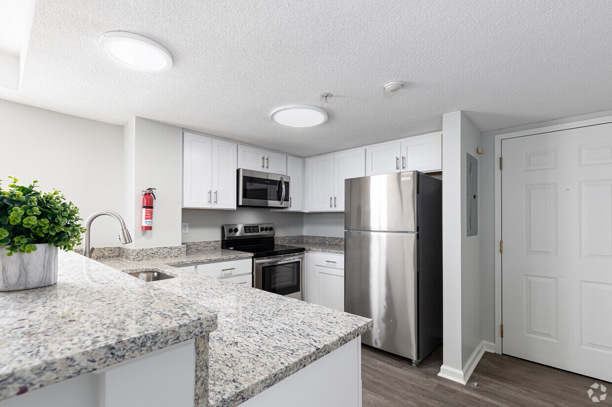 Lansdowne Place Apartments in Westfield, MA