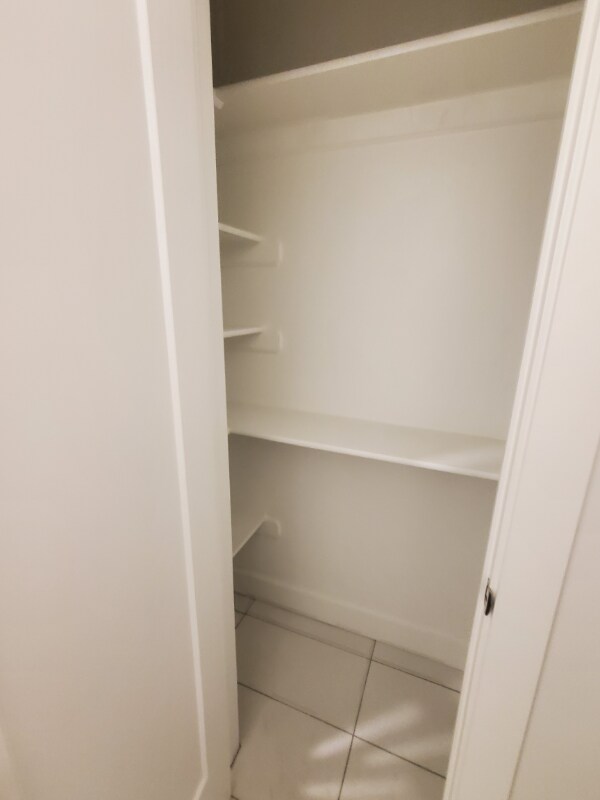 Foto del edificio - 2183 525 W