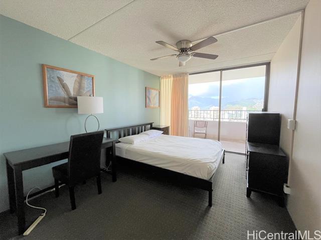 Building Photo - 2240 Kuhio Ave.