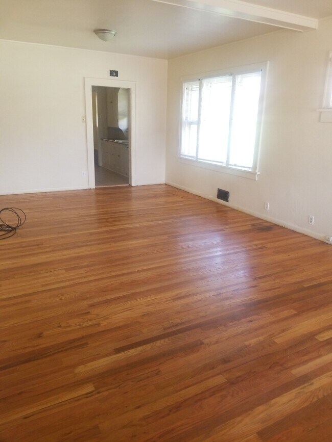 Foto del edificio - 410 W 28th St