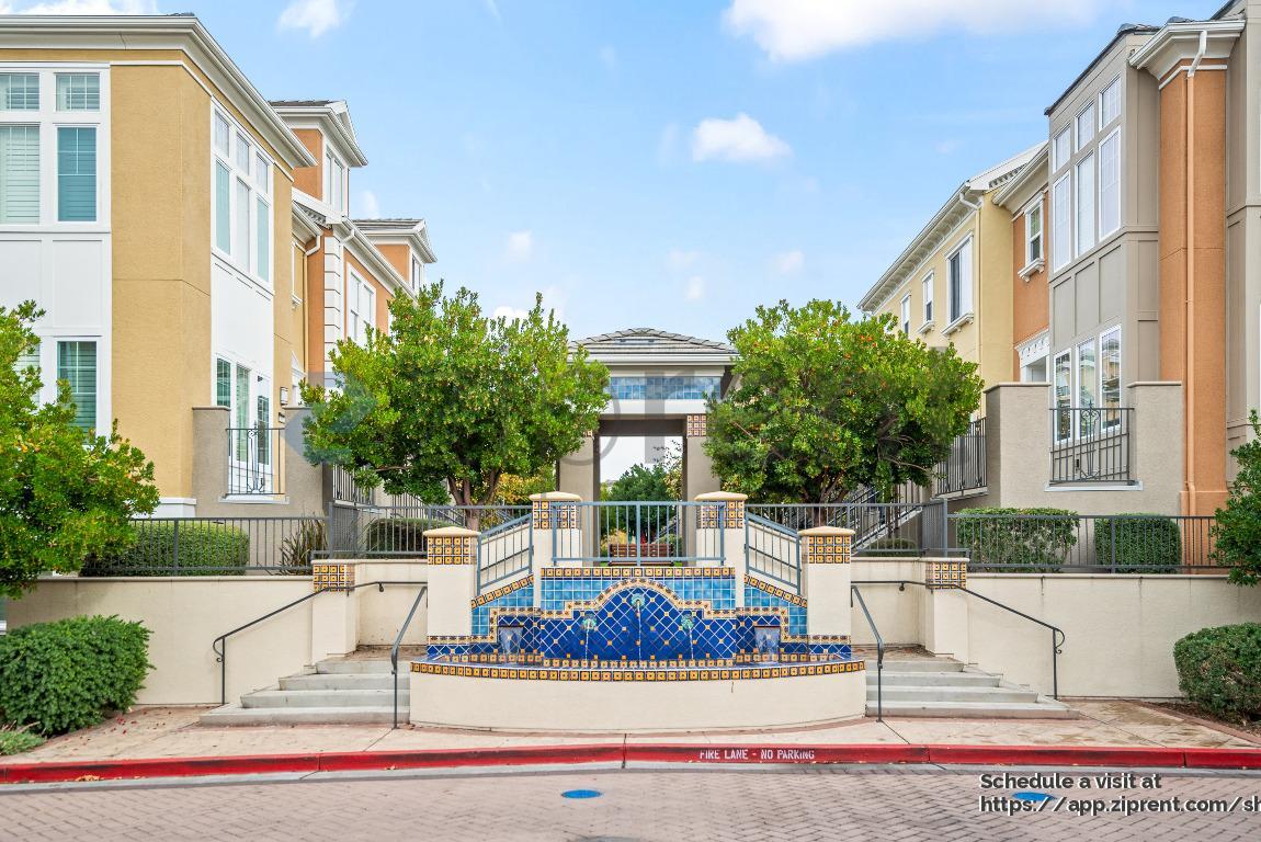 Foto principal - 410 Longden Ave