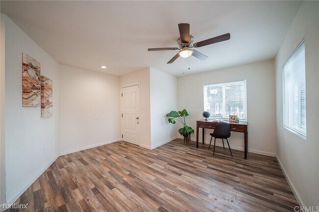 Building Photo - 7 br, 3 bath House - 803 East 89th Street ...