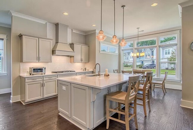 Building Photo - 4 Bedroom 4 Bath House in Dunes West - Mou...