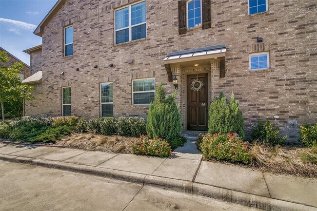 Foto del edificio - 520 Willingham Dr