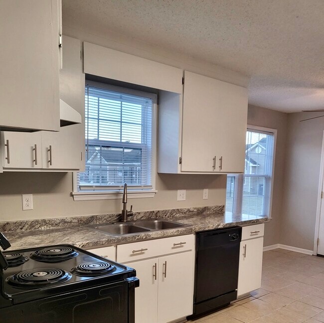 Cocina Rosehill 2x2 - Fullwood Pointe