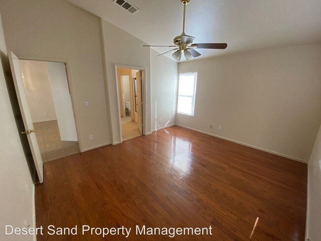 Building Photo - 3 br, 2 bath Apartment - 917 Adobe Flat Drive