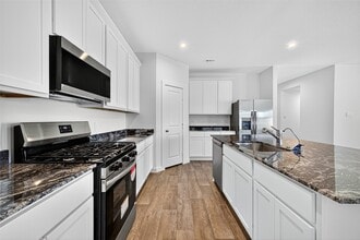 Building Photo - 4415 Russet Elm Ln