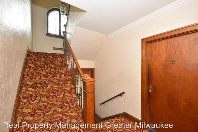 Building Photo - 2972 N 66th St