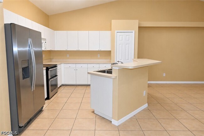 Foto del edificio - 610 SW 47th St