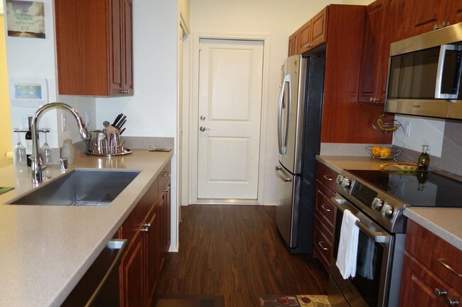 Building Photo - Wonderful 3 BD / 2.5 BA Home In Ewa Beach!!!