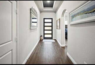 Building Photo - 23626 Sage Villa Dr